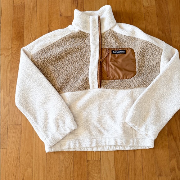 Columbia Jackets & Blazers - SOLD Columbia Lodge Sherpa pullover two toned cream brown woman small